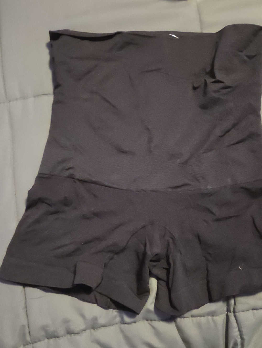 High-Waist Shaping Shorts in Black